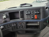 slider-img