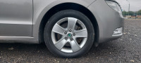 slider-img