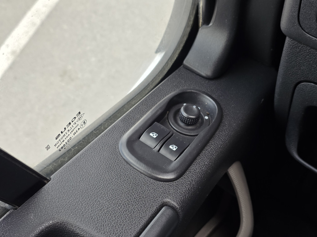 slider-img