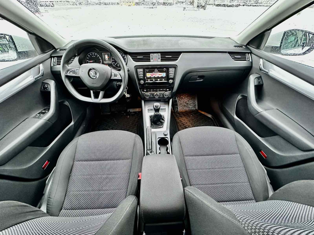 slider-img