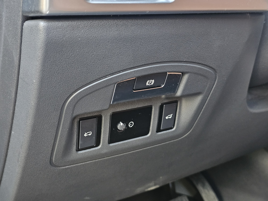 slider-img