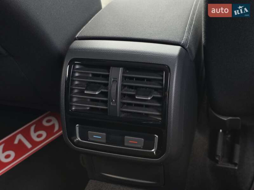 slider-img