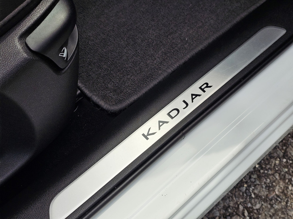 slider-img