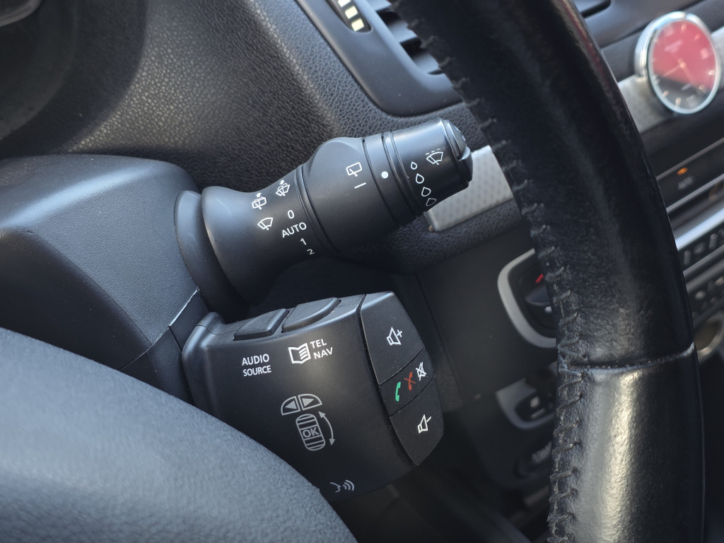 slider-img