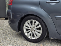 slider-img