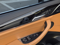 slider-img