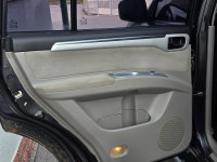 slider-img